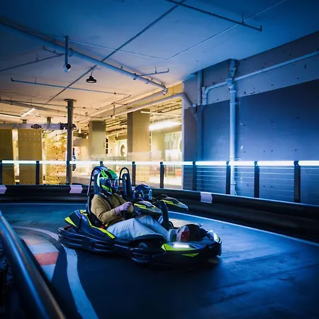 公寓 Mercury Designer With Pool Access *