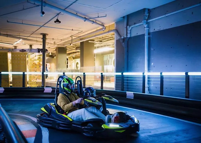 דירה Mercury Designer With Pool Access *