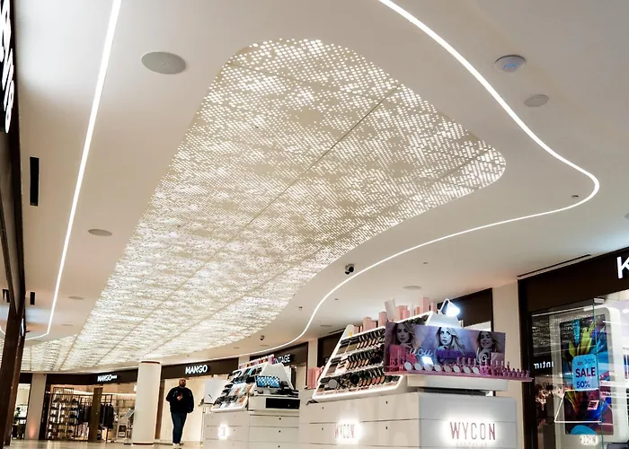 דירה Mercury Designer With Pool Access *