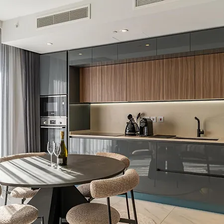 Mercury Designer With Pool Access Appartamento San Giuliano