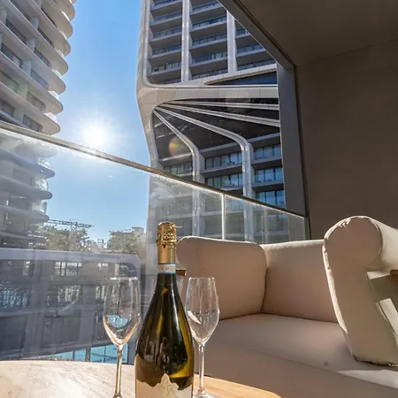 Mercury Designer With Pool Access شقة *